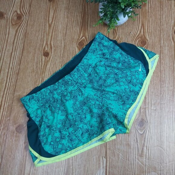 Nike Pants - NIKE DRI-FIT Running Shorts Women's size L Green Printed